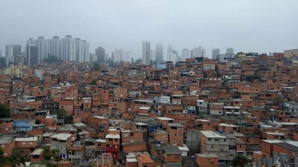 Pandemia escancara problema da moradia no Brasil – confira reportagem
