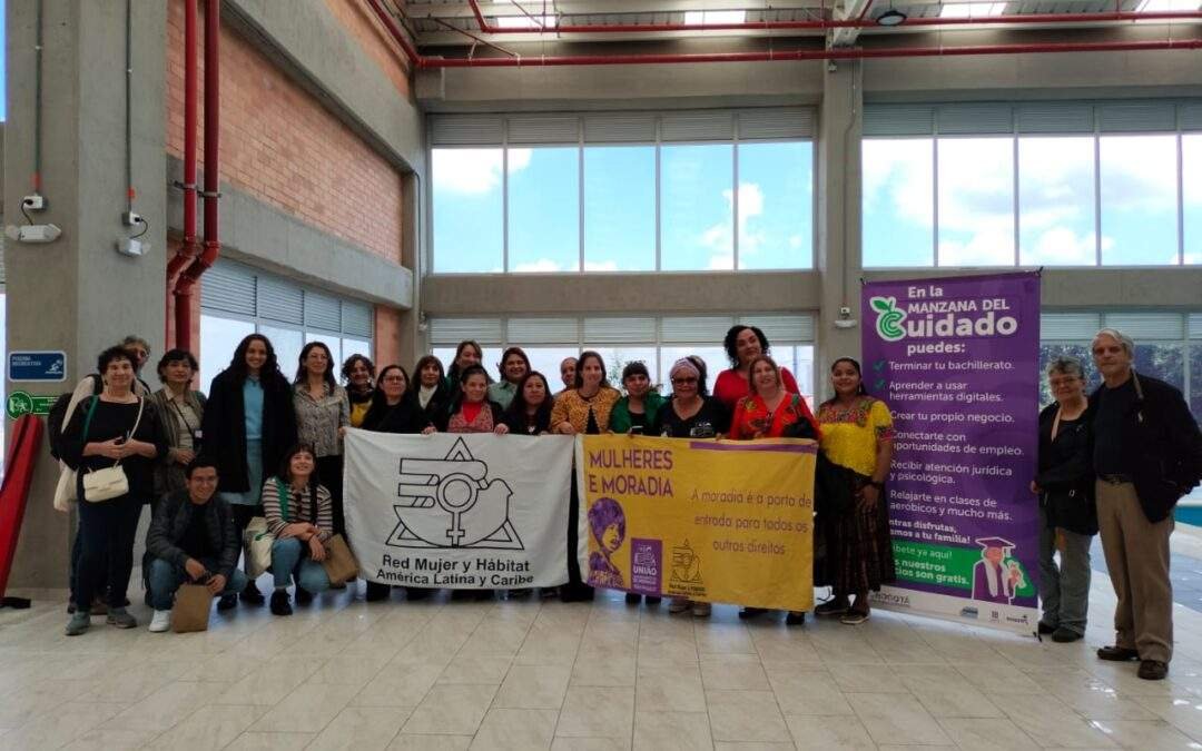 SECRETARIA DE MULHERES PARTICIPA DE FÓRUM FEMINISTA EM BOGOTÁ